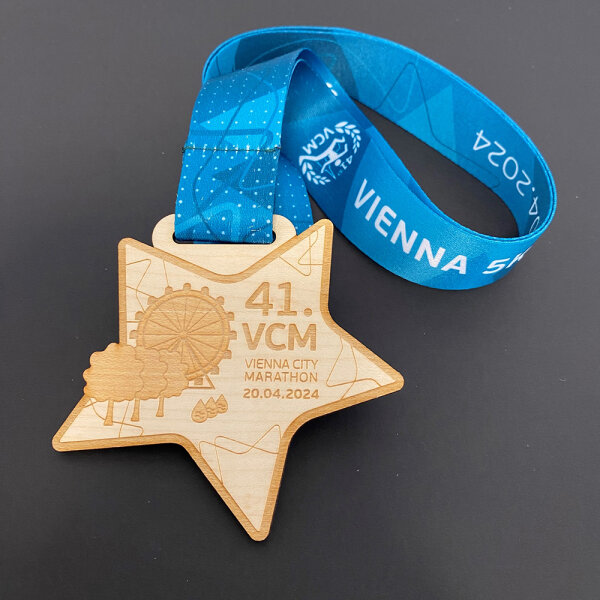 Kunden-Referenz: Holzmedaille "Vienna City Marathon 5K"